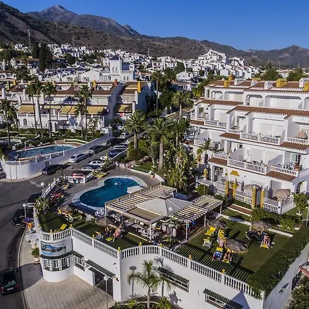 Rosas De Capistrano * Nerja