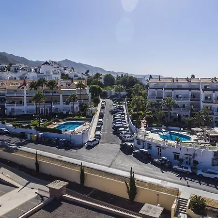 Rosas De Capistrano Apartment Nerja