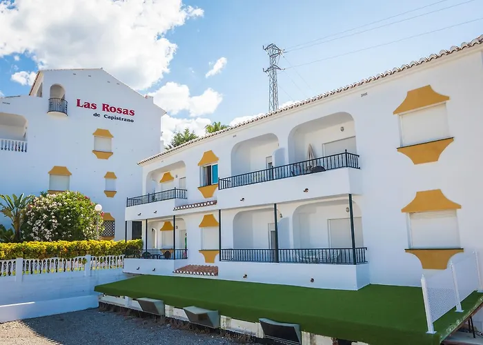 Rosas De Capistrano Апартаменты Нерха